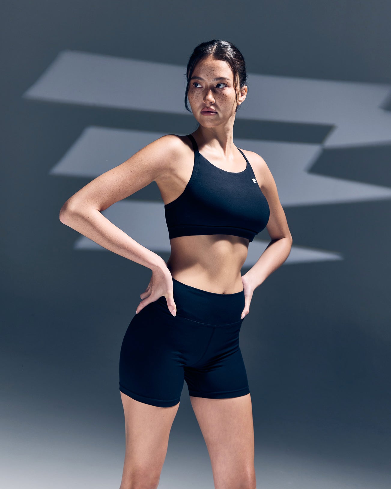 Woman's Perform Shorts